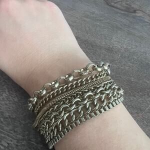 Multi-strand Easy Clasp Gold Tone Chunky Chain Cuff Bracelet